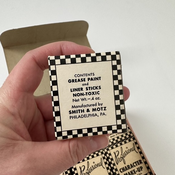 SMITH & MOTZ Character Paint Box Of 12 Indian - Picture 3 of 4